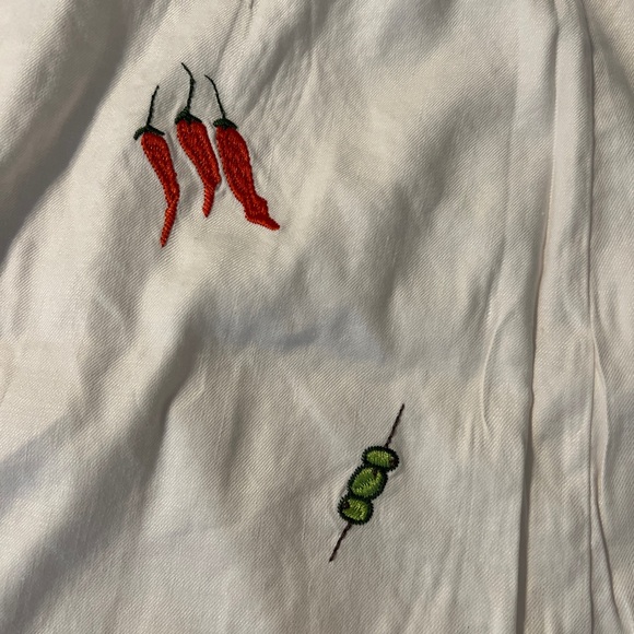 Anthropologie Maeve linen wrap skirt w/ embroidered designs. Size 14. - Picture 6 of 6